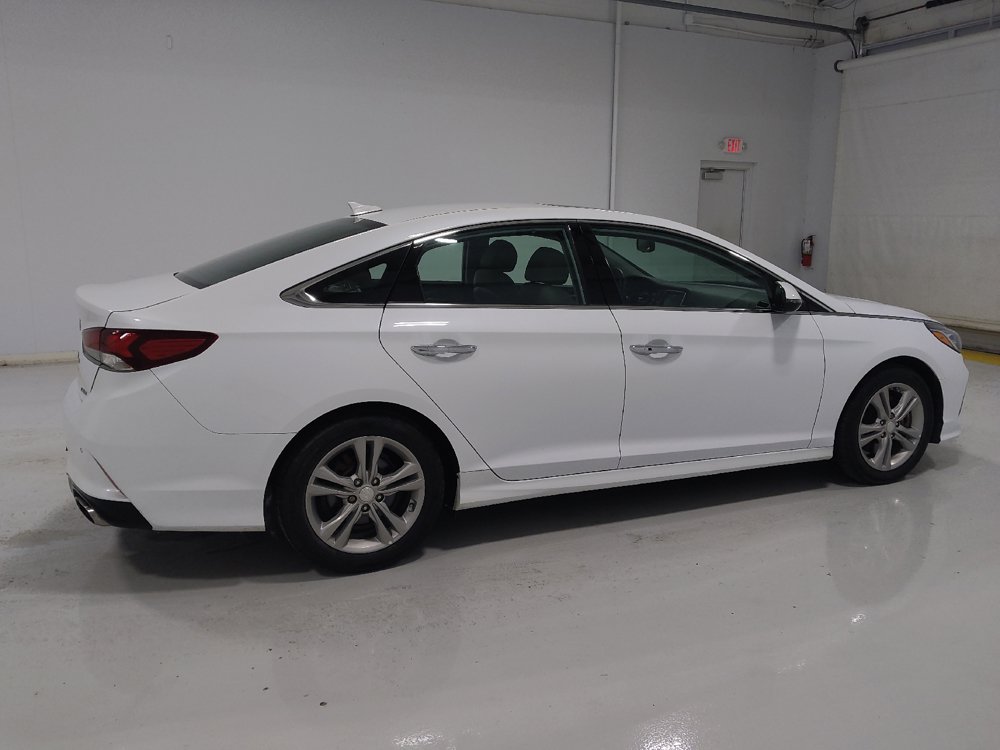 Used 2018 Hyundai Sonata Limited w/ Limited Ultimate Package 03 FWD image 10