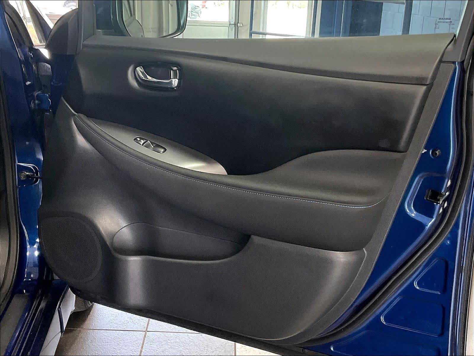 Certified 2023 Nissan Leaf S FWD image 12