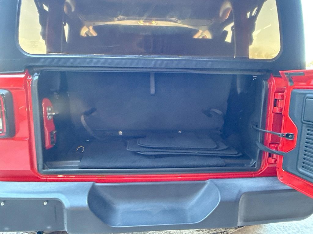 Used 2021 Jeep Wrangler Sport image 29