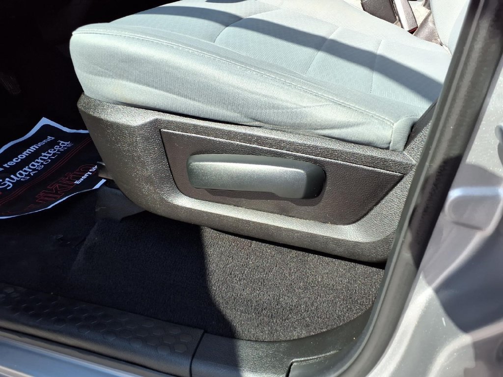 Used 2019 RAM 1500 Express w/ Express Value Package AWD/4WD image 22