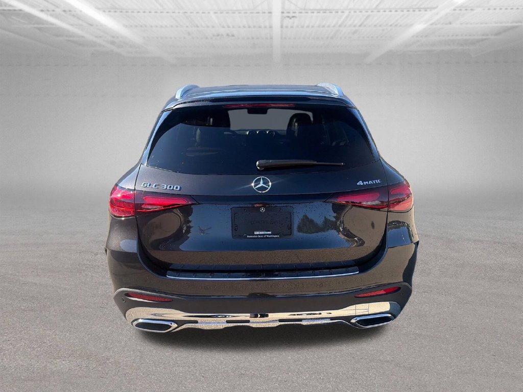New 2027 Mercedes-Benz GLC 300 4MATIC image 4