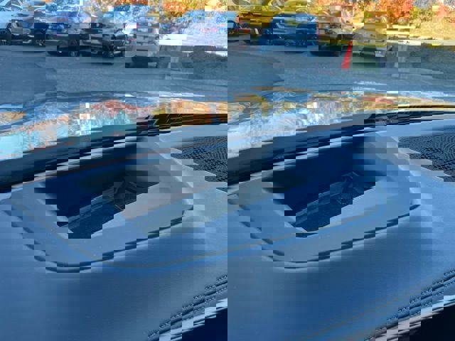 Used 2023 BMW X7 xDrive40i w/ Executive Package image 31