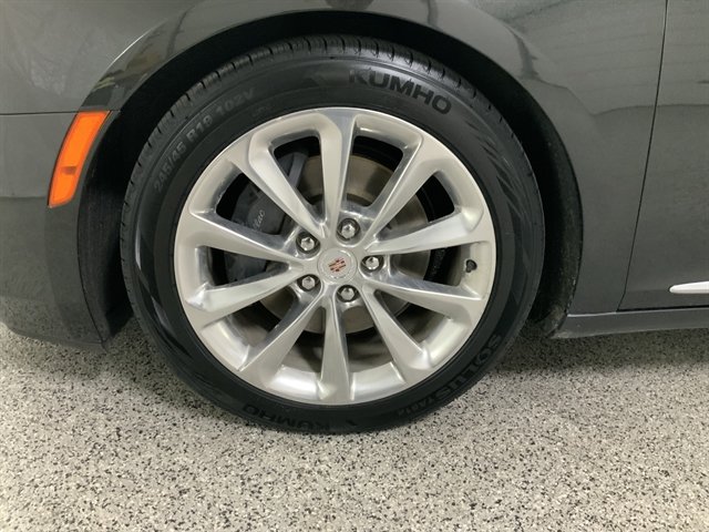 Used 2014 Cadillac XTS Luxury AWD/4WD image 9