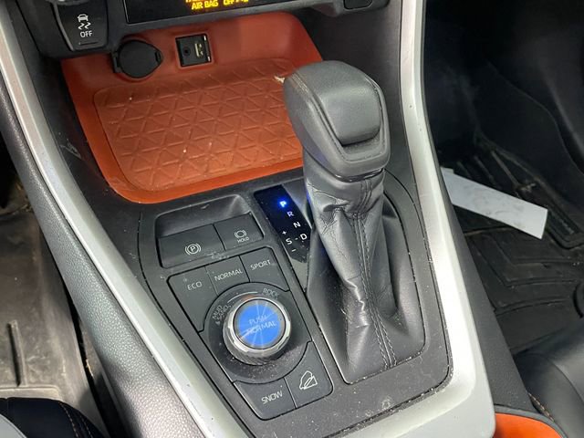 Used 2019 Toyota RAV4 Adventure AWD/4WD image 9
