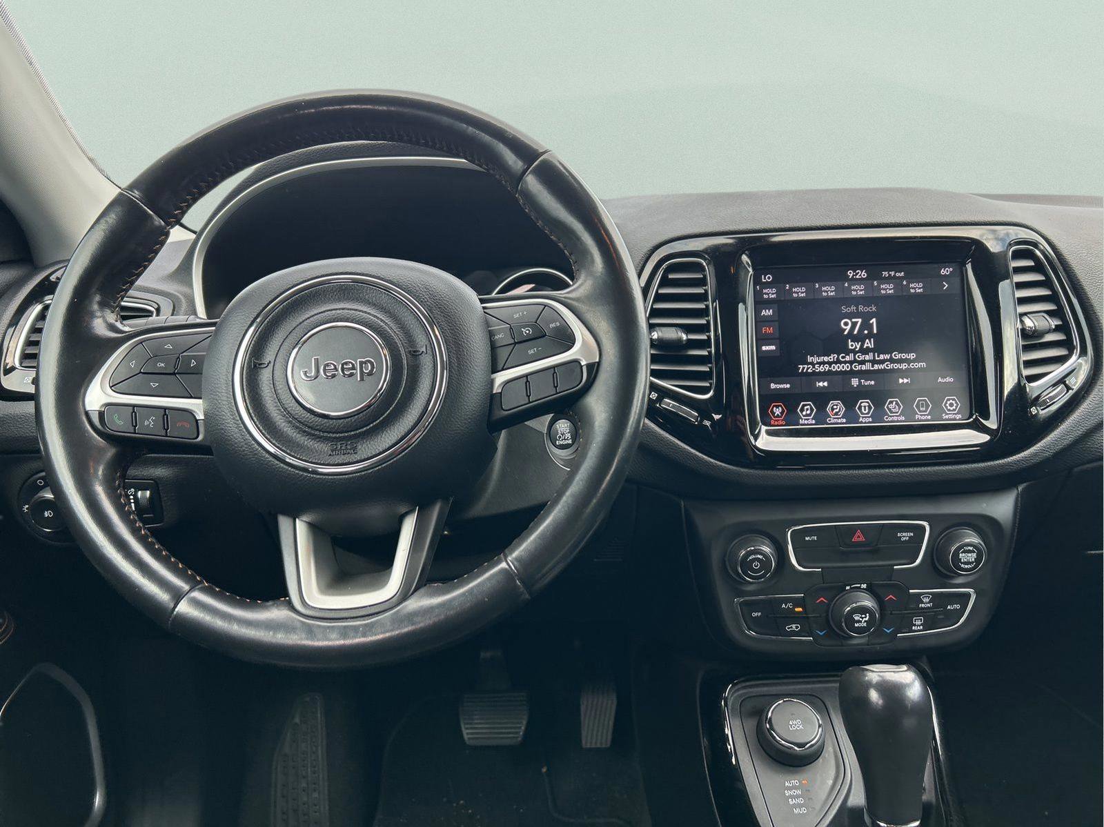 Certified 2020 Jeep Compass Limited image 11