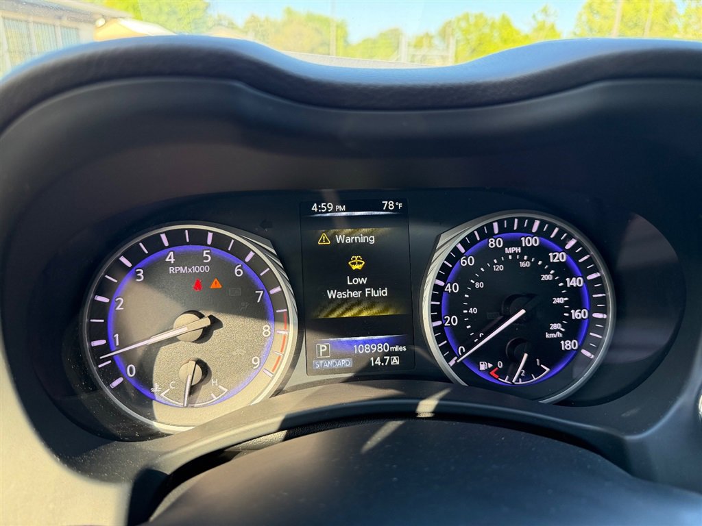 Used 2015 INFINITI Q50 Premium w/ Navigation Package image 26