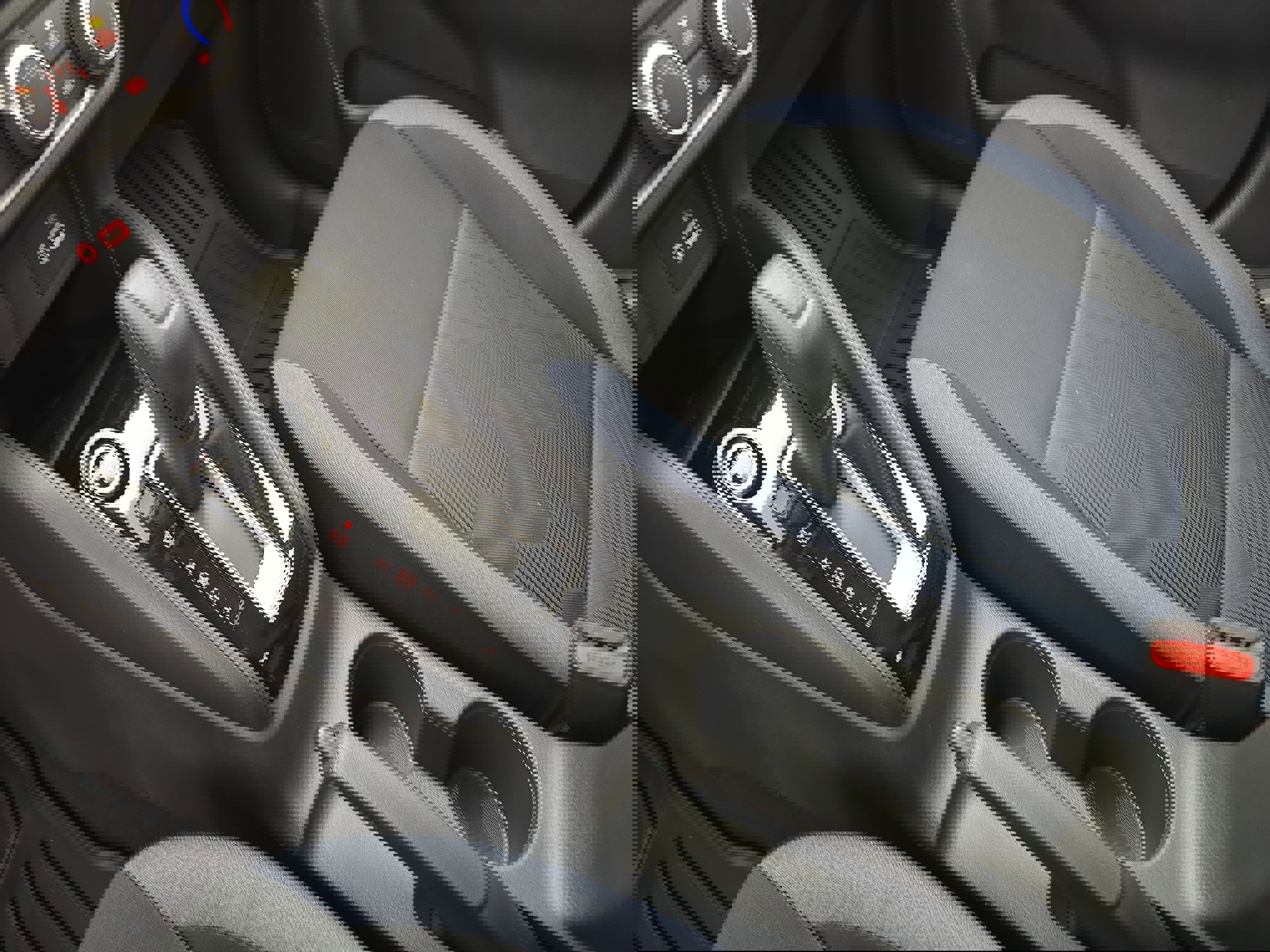 New 2025 Nissan Versa SV w/ Trunk Package image 24