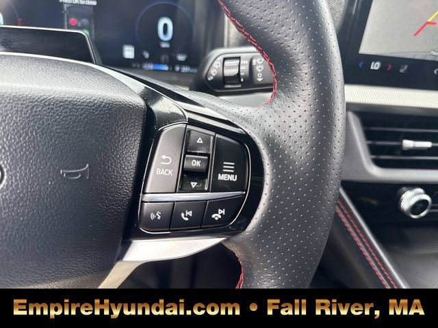 Used 2025 Ford Explorer ST-Line image 30