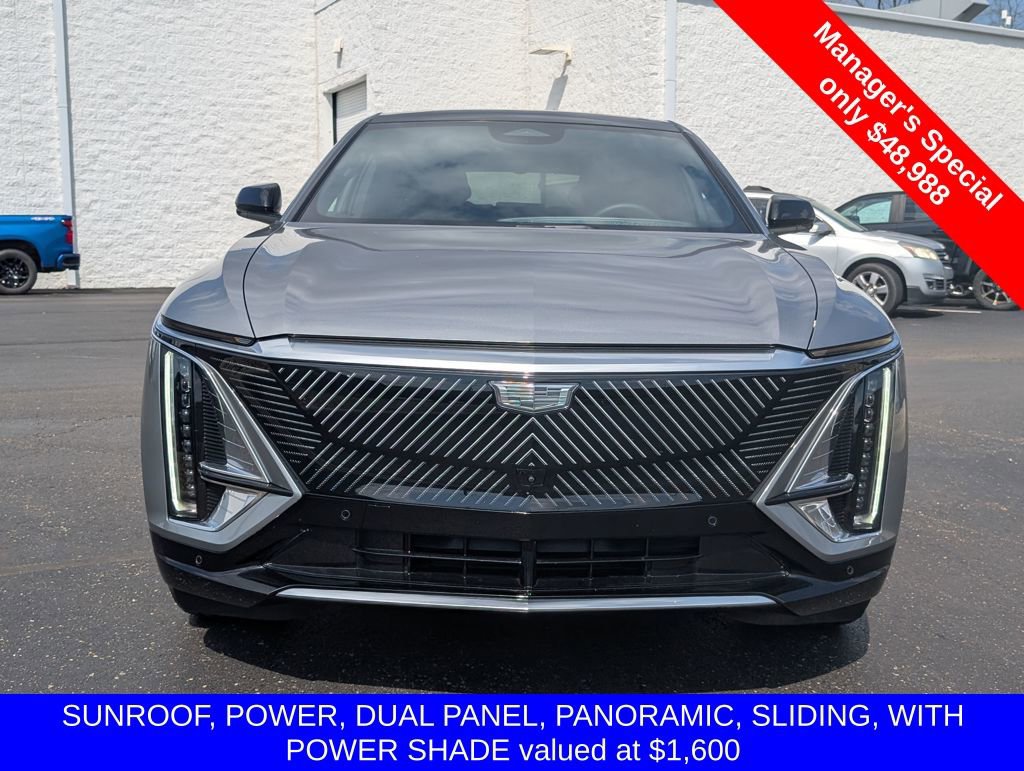 Used 2025 Cadillac Lyriq Luxury w/ LPO, Floor Liner Package video 2