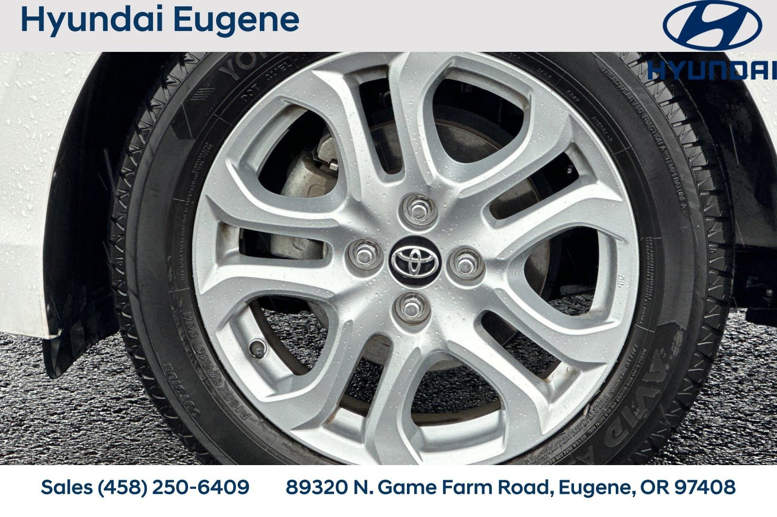 Used 2017 Toyota Yaris iA image 32