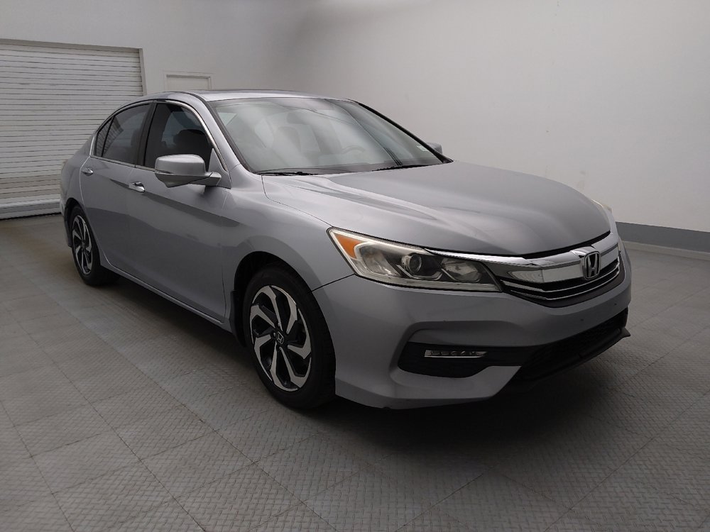 Used 2017 Honda Accord EX-L image 13