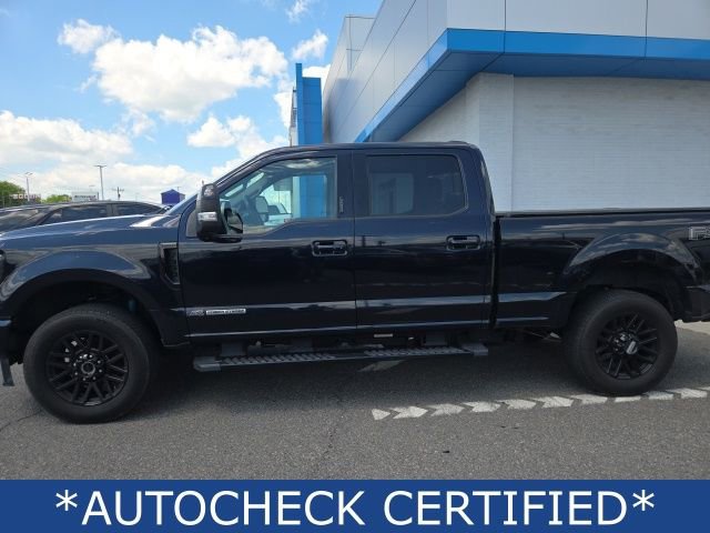 Used 2021 Ford F350 Lariat image 2