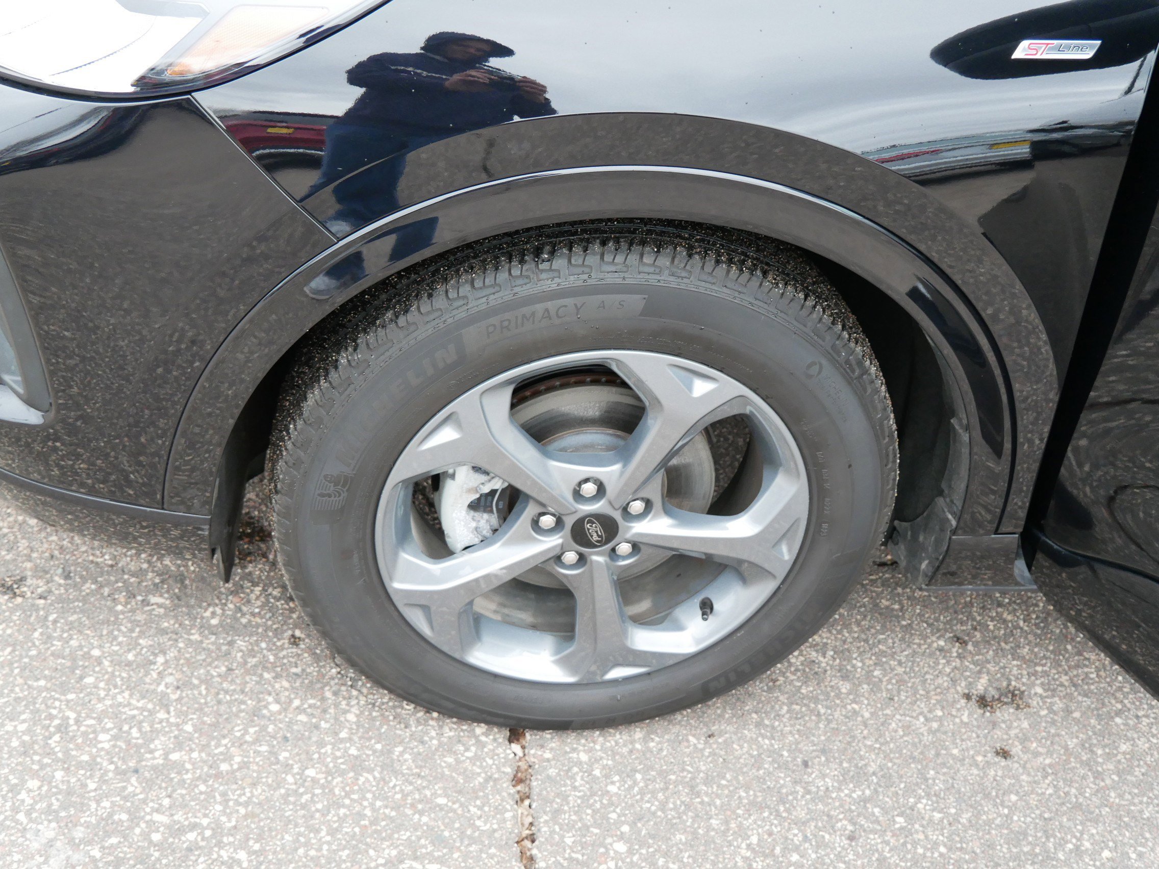 Used 2023 Ford Escape ST-Line w/ Tech Pack #1 FWD image 14