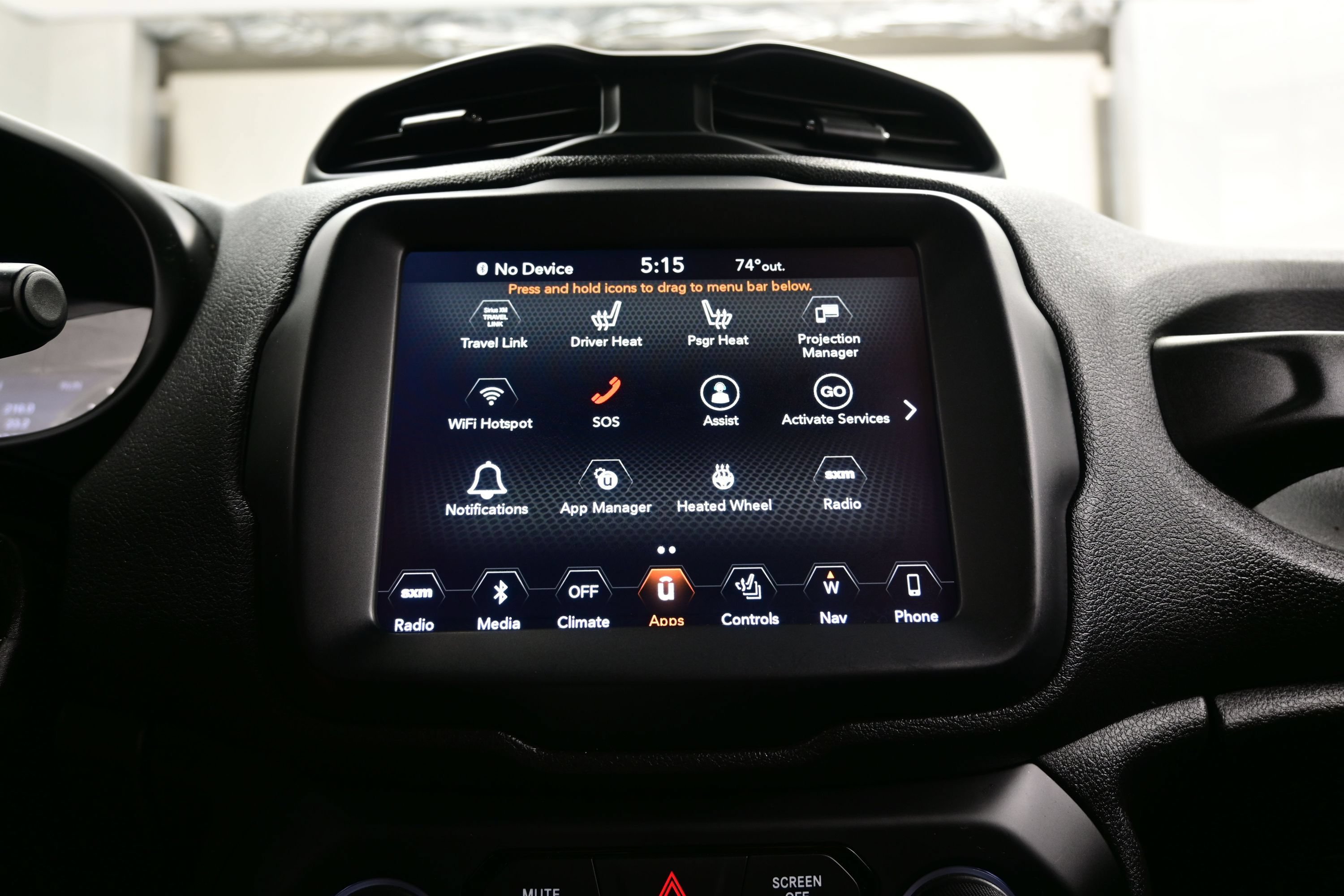 Used 2019 Jeep Renegade Limited w/ UConnect 8.4 Nav Group AWD/4WD image 19