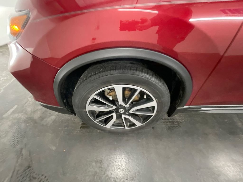 Used 2019 Nissan Rogue SL w/ Premium Package image 33