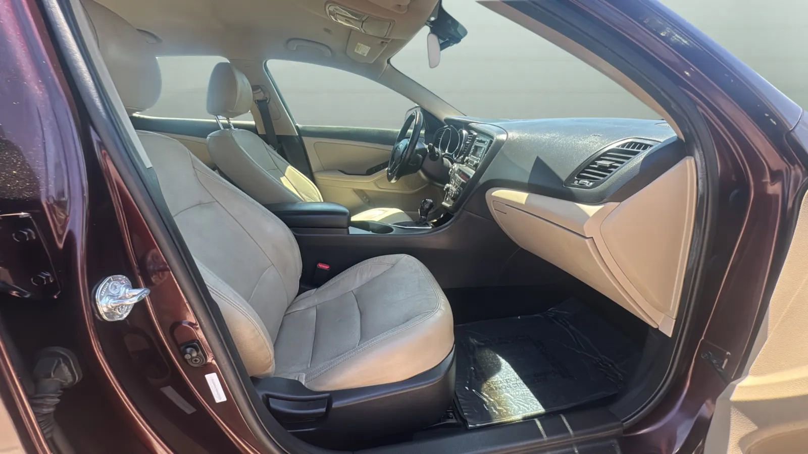 Used 2013 Kia Optima EX FWD image 25