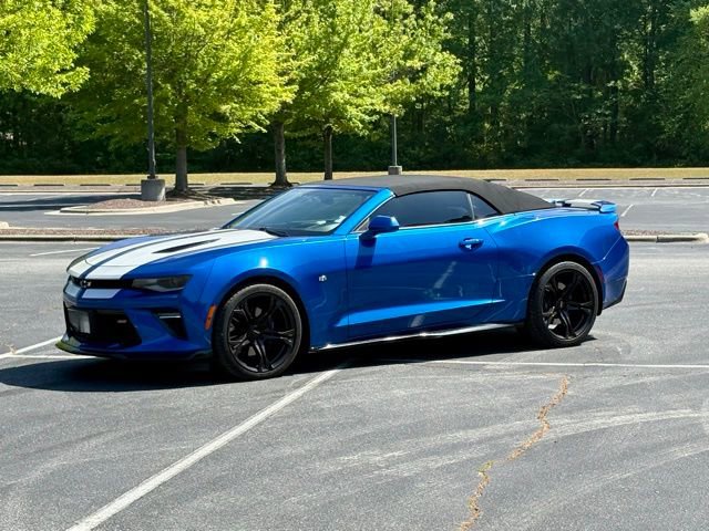 Used 2017 Chevrolet Camaro SS RWD image 2