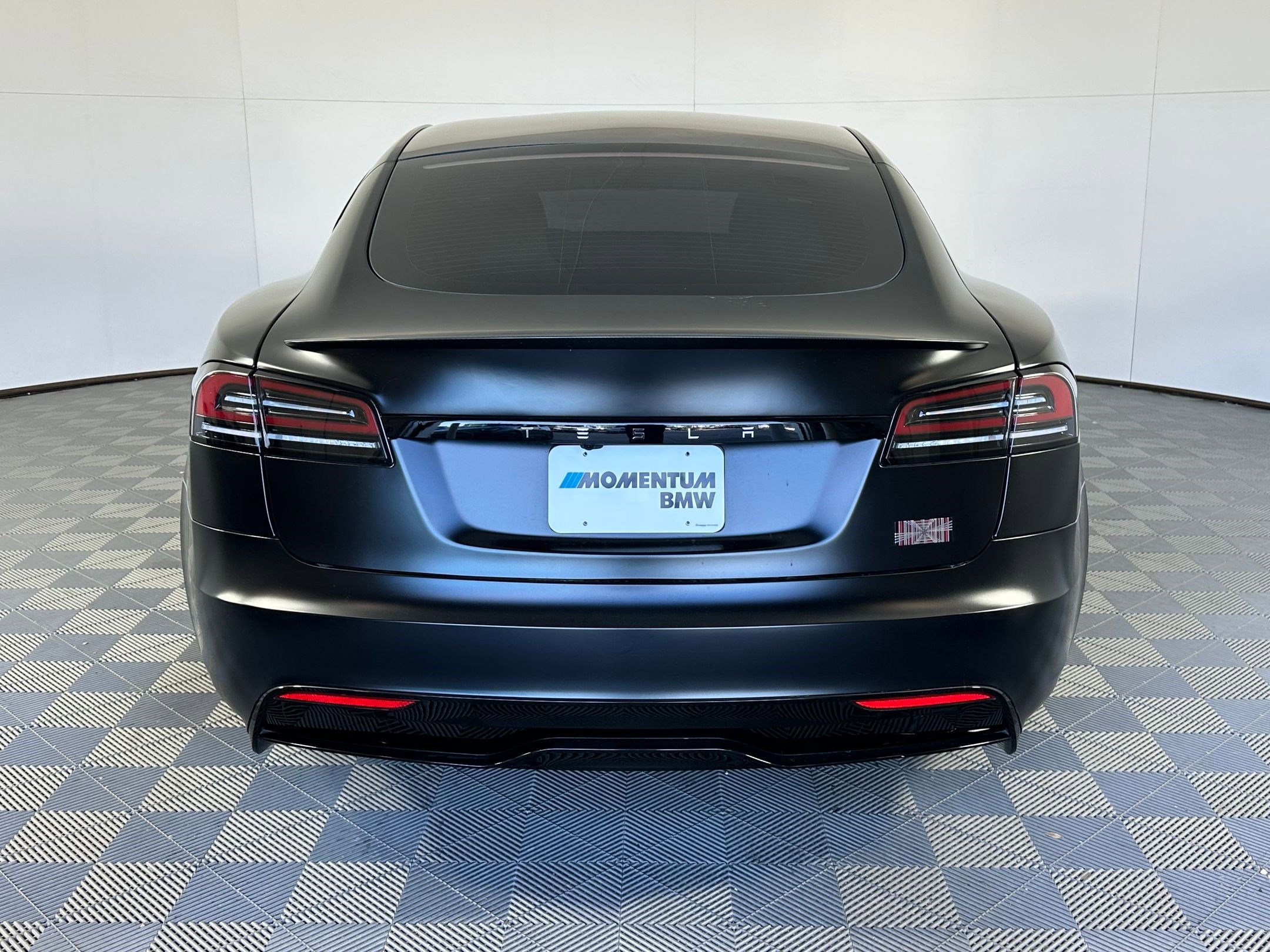 Used 2023 Tesla Model S Plaid image 8