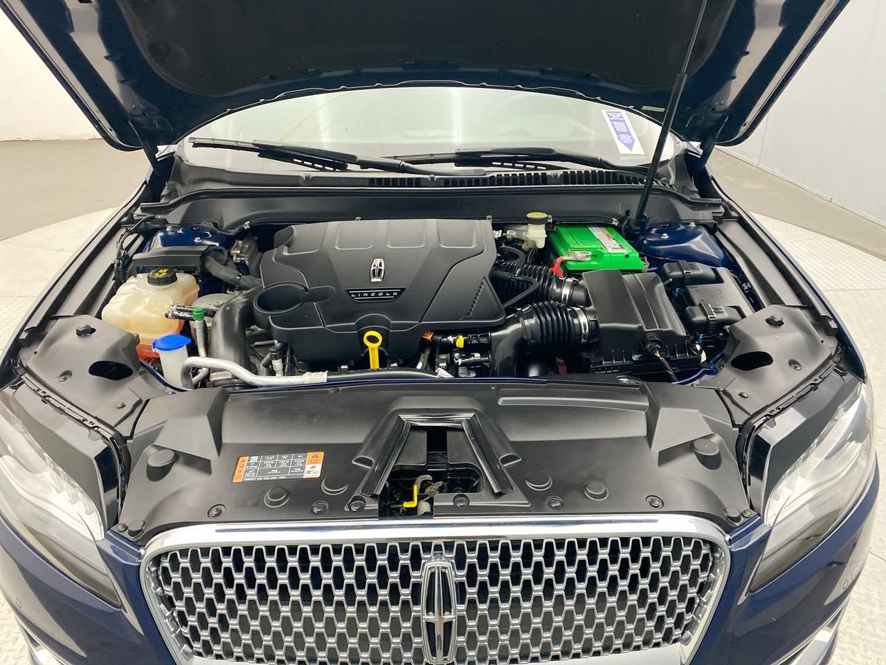 Used 2018 Lincoln MKZ Reserve w/ Technology Package AWD/4WD image 11