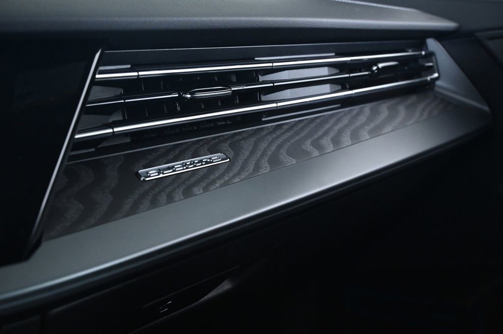 New 2026 Audi A3 2.0T Premium image 18