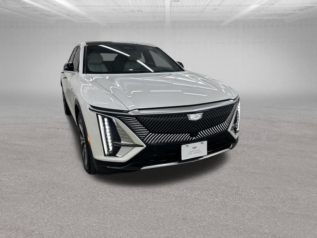 Certified 2024 Cadillac Lyriq Luxury AWD/4WD video 2