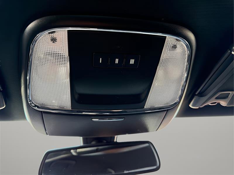 Used 2019 Dodge Charger GT w/ Blacktop Package image 43