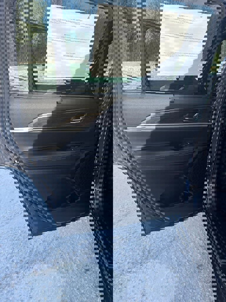 New 2025 Jeep Grand Cherokee L Limited image 17