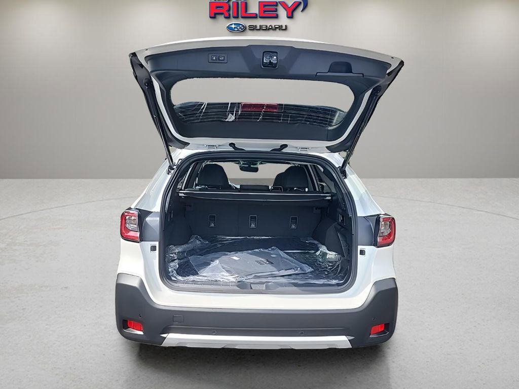 Certified 2025 Subaru Outback Limited image 15