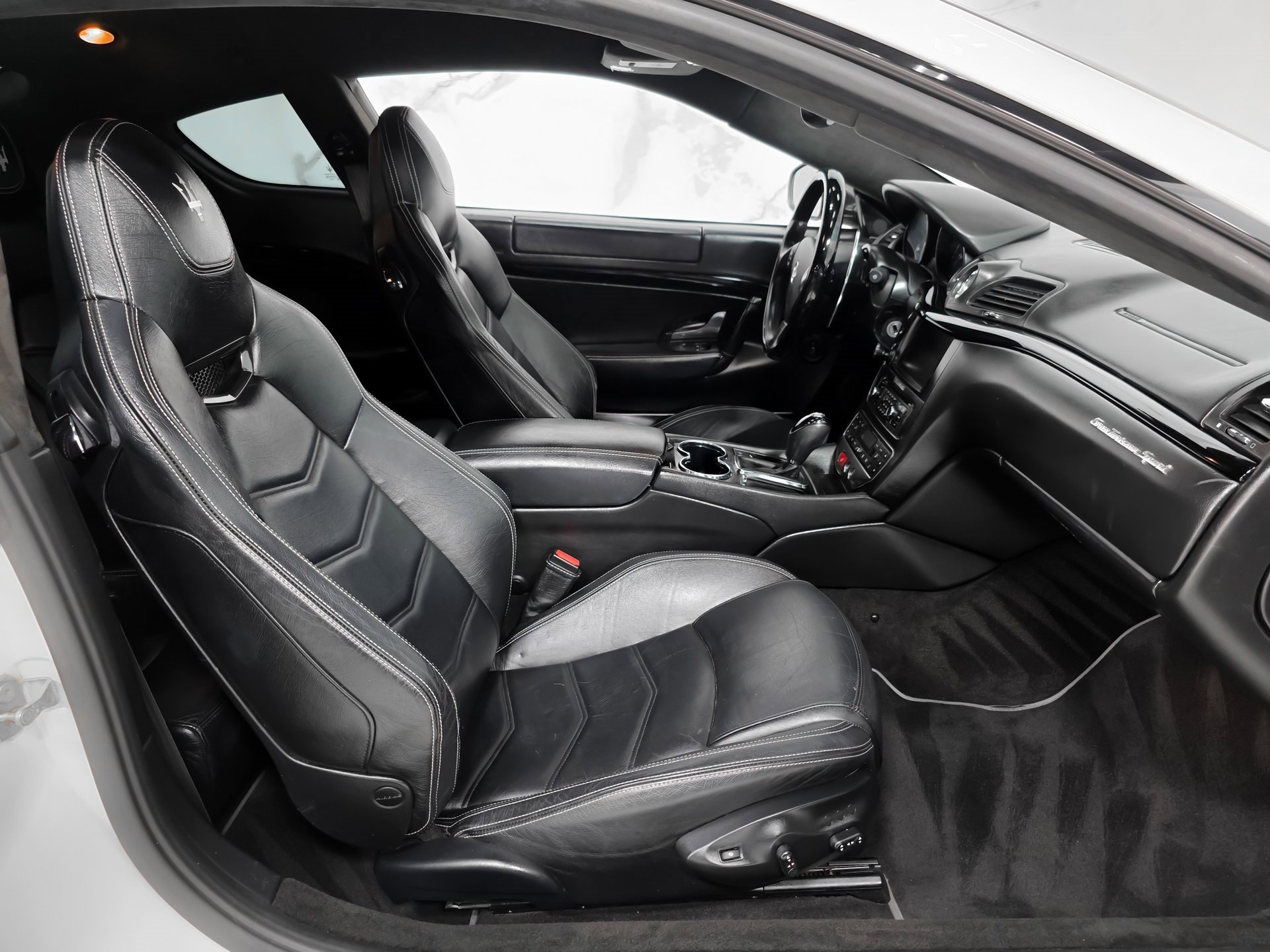 Used 2013 Maserati GranTurismo Sport image 3