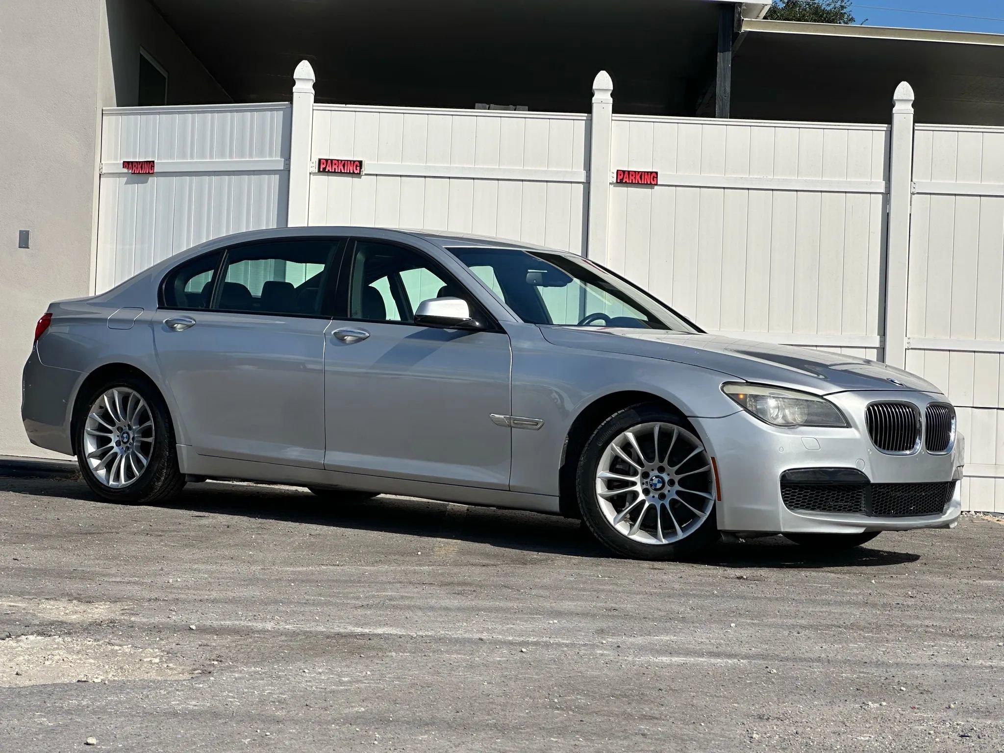 Used 2012 BMW 750Li image 6