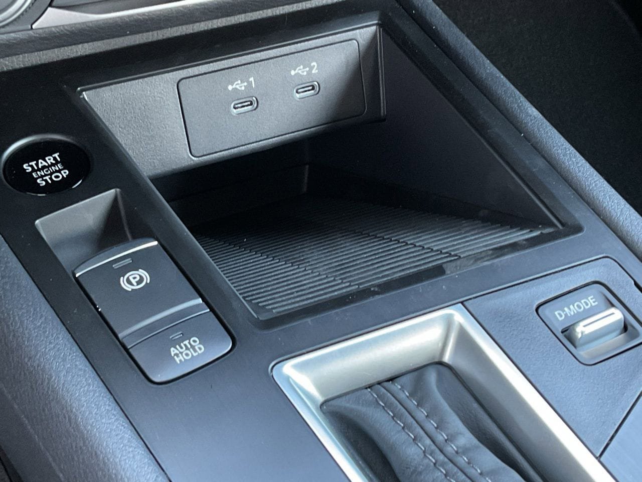 New 2026 Nissan Kicks S FWD image 33