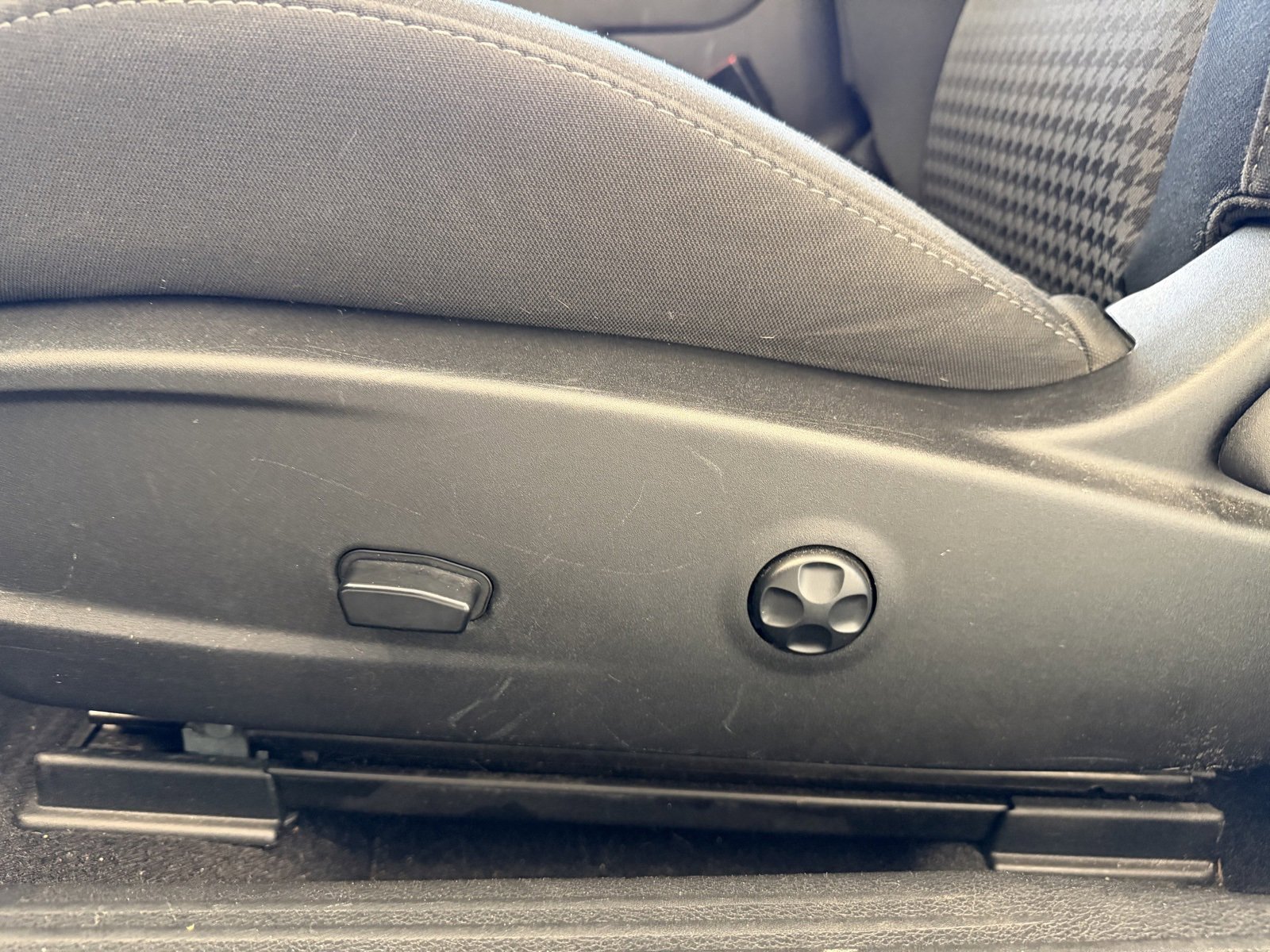 Used 2019 Dodge Challenger R/T Scat Pack w/ Shaker Package image 40