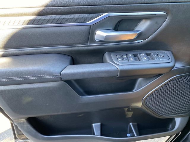 New 2026 RAM 1500 4x4 Crew Cab image 16
