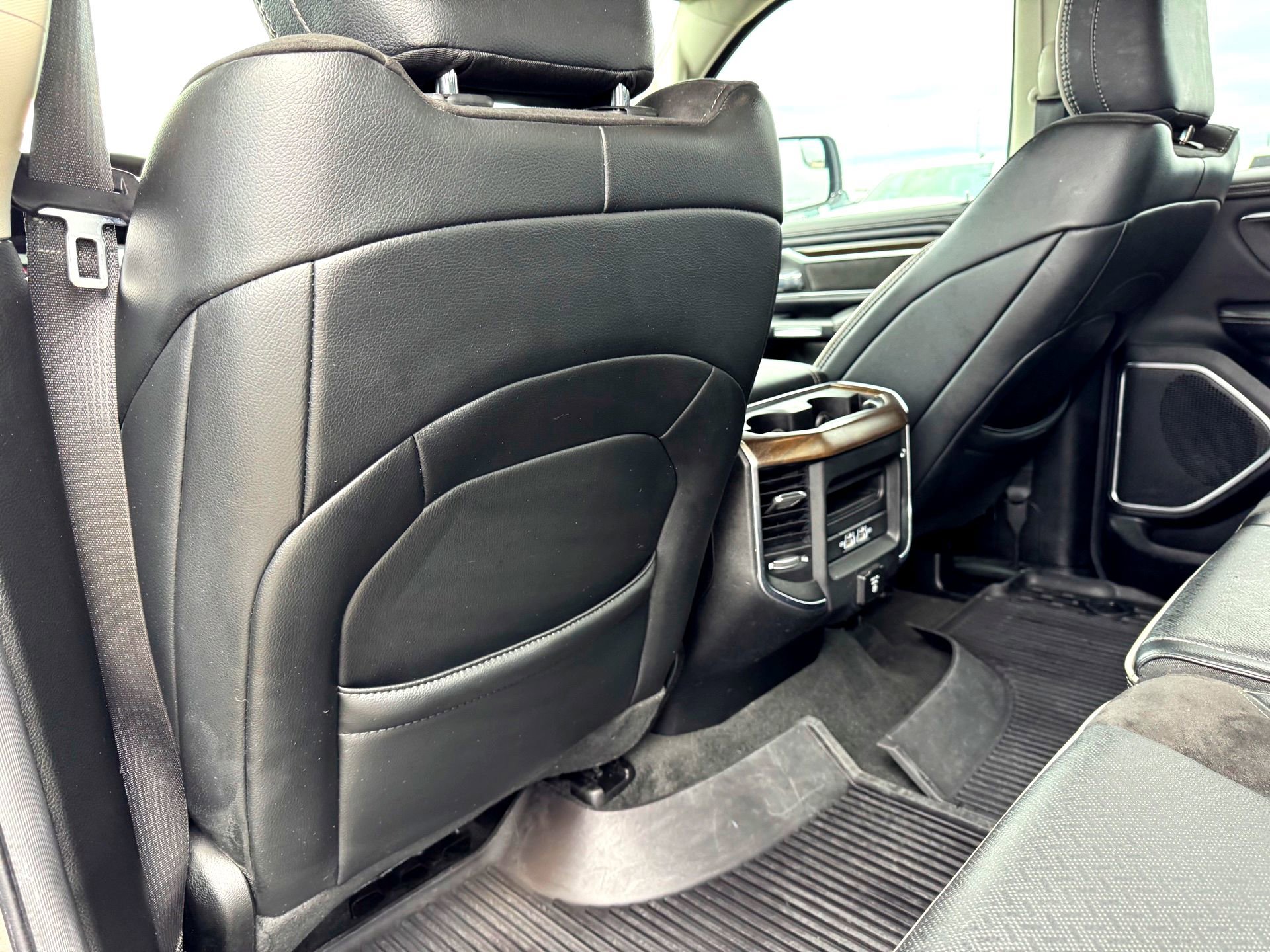 Used 2022 RAM 1500 Laramie image 17