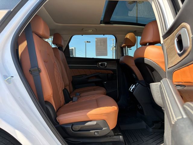 Certified 2023 Kia Sorento SX Prestige image 19