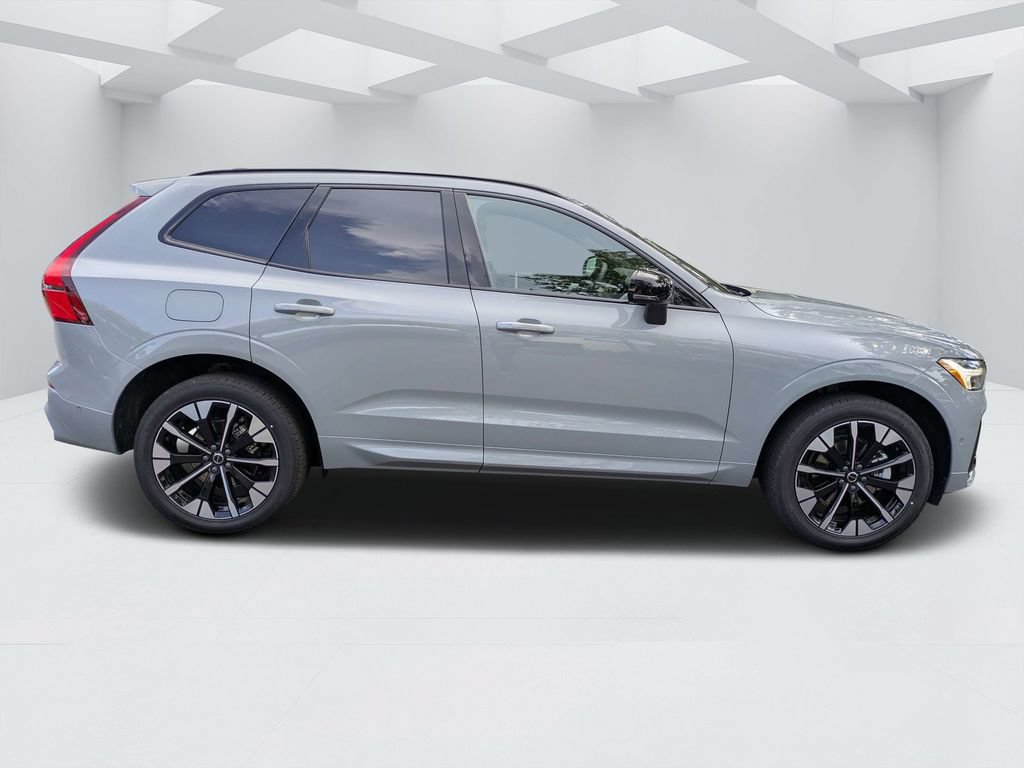 New 2026 Volvo XC60 B5 Plus w/ Protection Package Premier AWD/4WD video 2