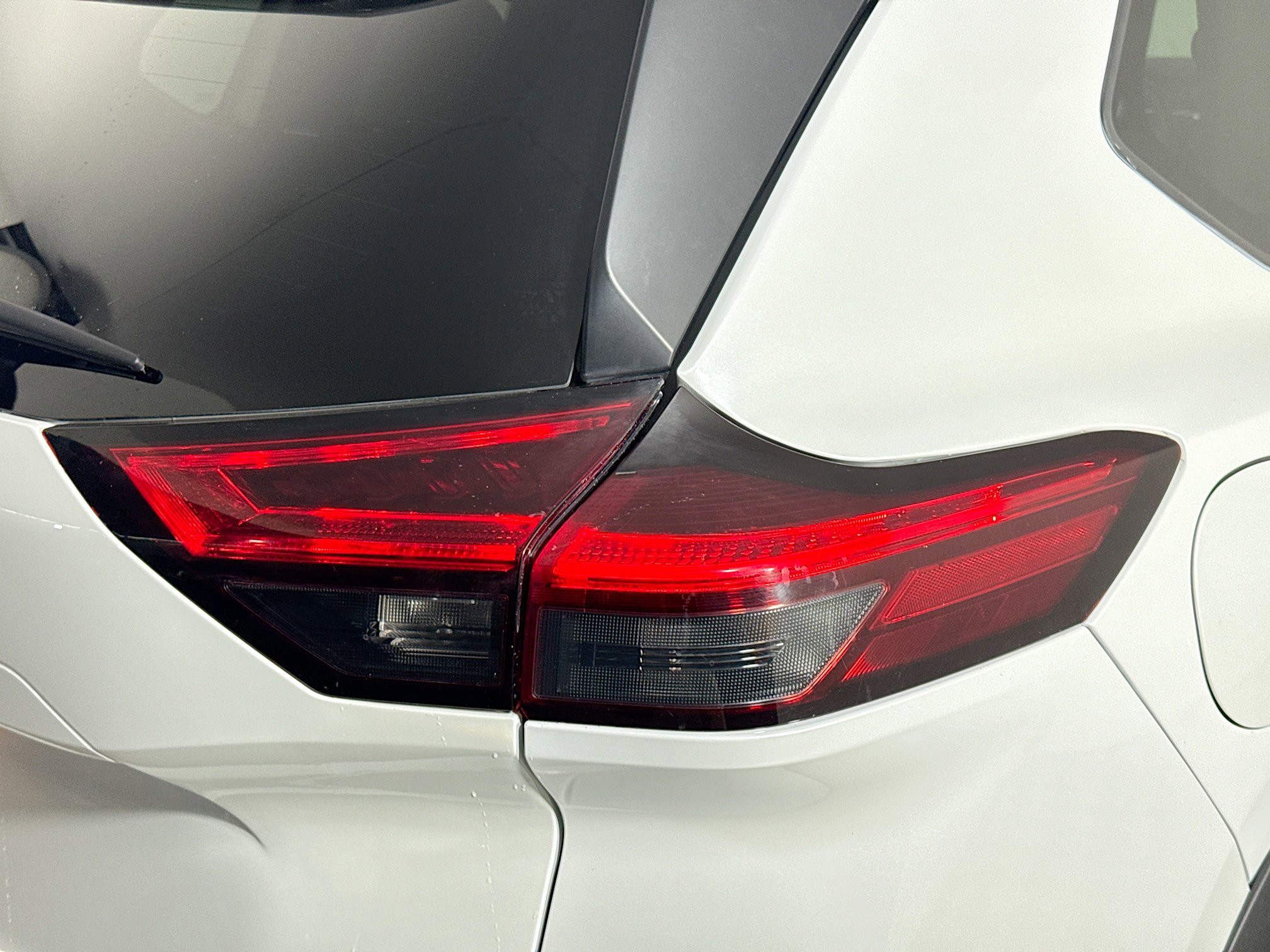 Used 2026 Nissan Rogue SV image 34