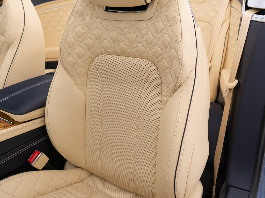Certified 2023 Bentley Continental GT Azure AWD/4WD image 26