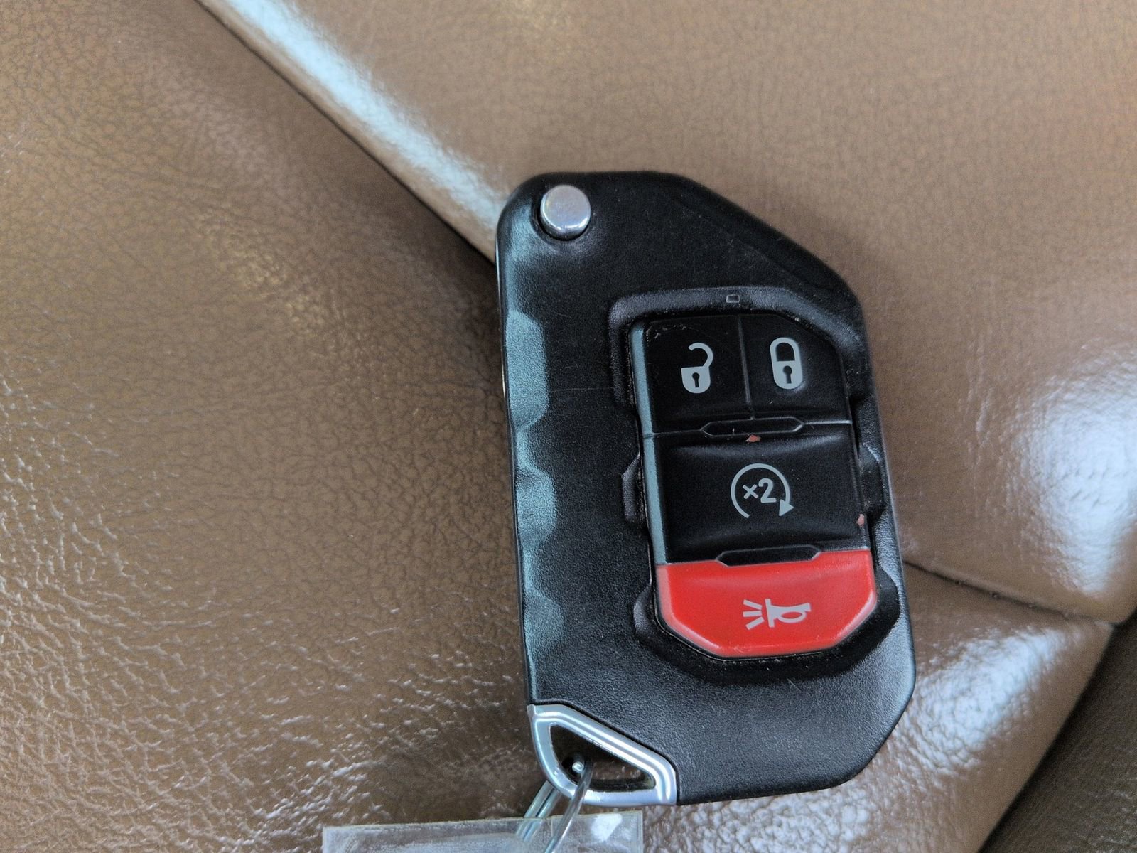 Used 2020 Jeep Gladiator Rubicon w/ Uconnect 4C Nav & Sound Group AWD/4WD image 41