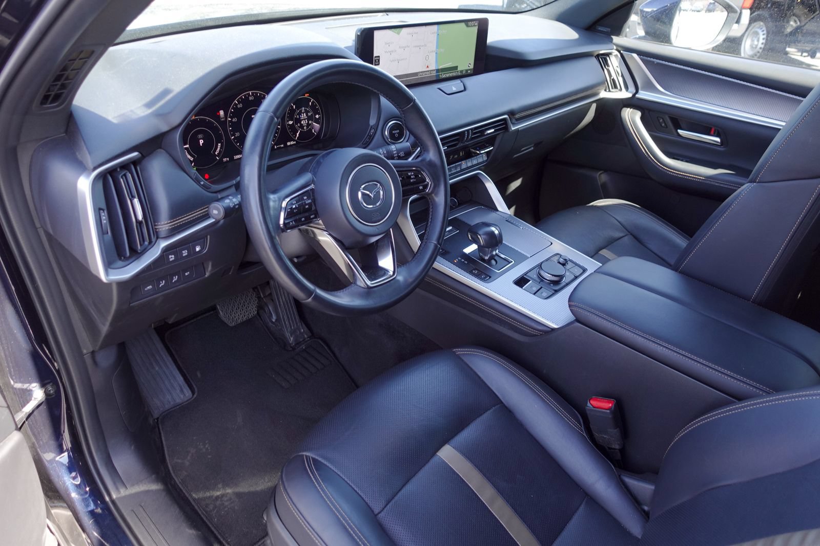 Certified 2024 MAZDA CX-90 Plug-In Hybrid w/ Premium Plus AWD/4WD image 11