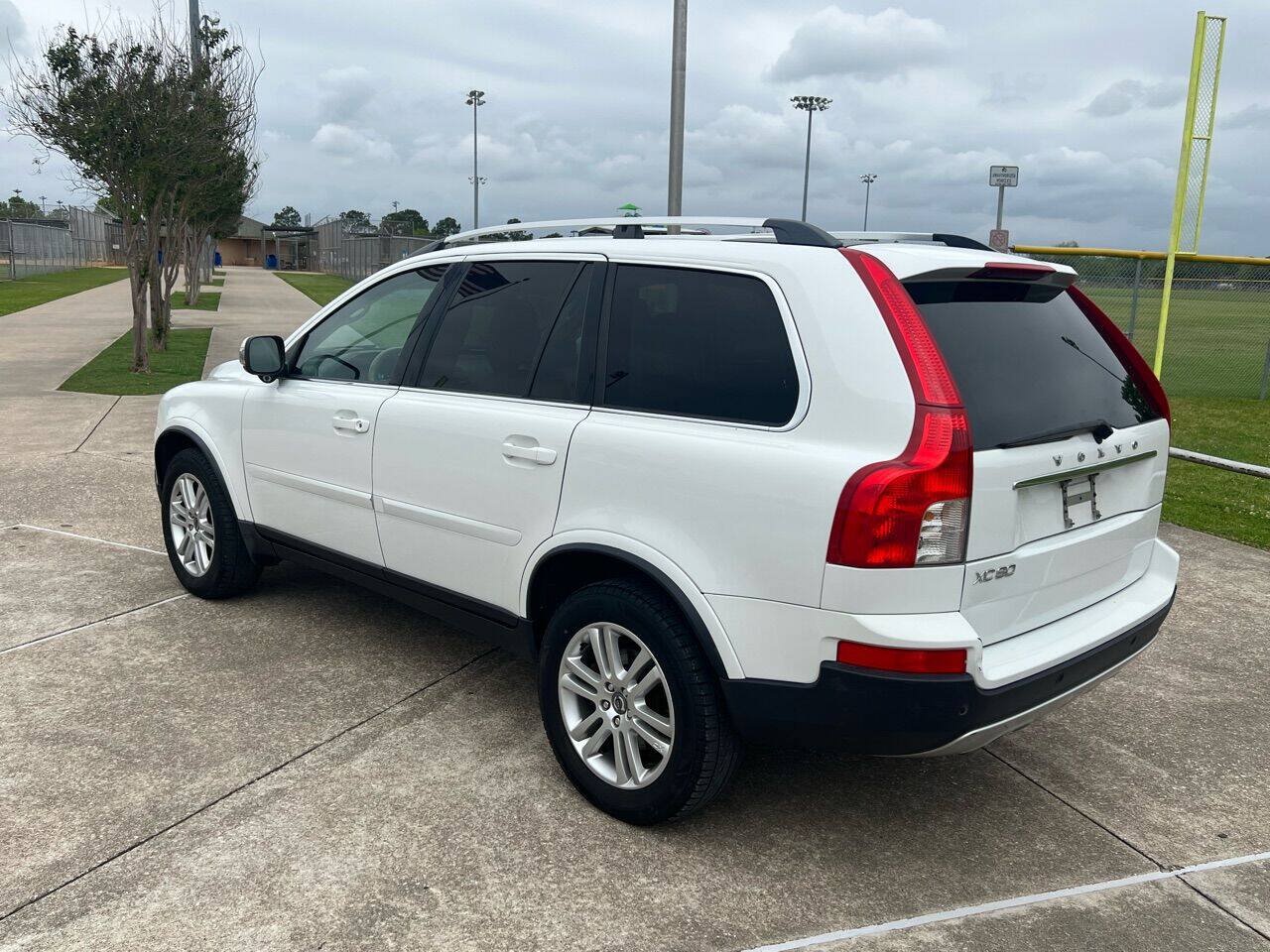 Used 2011 Volvo XC90 3.2 FWD image 2