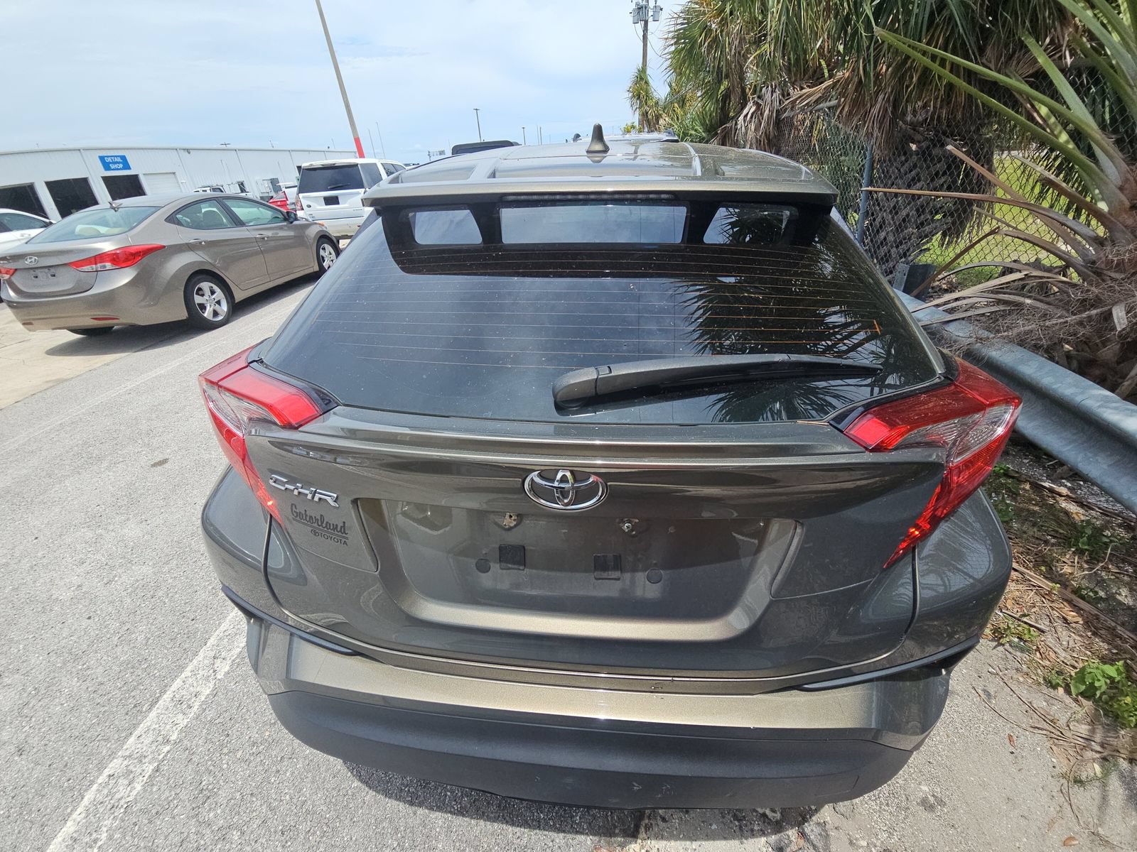 Used 2021 Toyota C-HR XLE FWD image 7