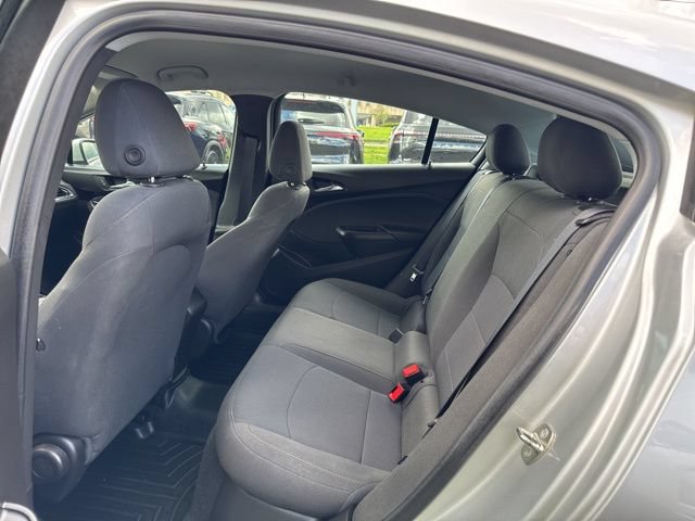 Used 2019 Chevrolet Cruze LS FWD image 18