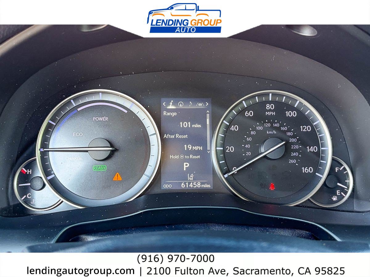 Used 2017 Lexus ES 300h w/ Luxury Package FWD image 22