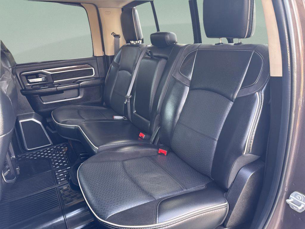 Used 2020 RAM 3500 Laramie image 12