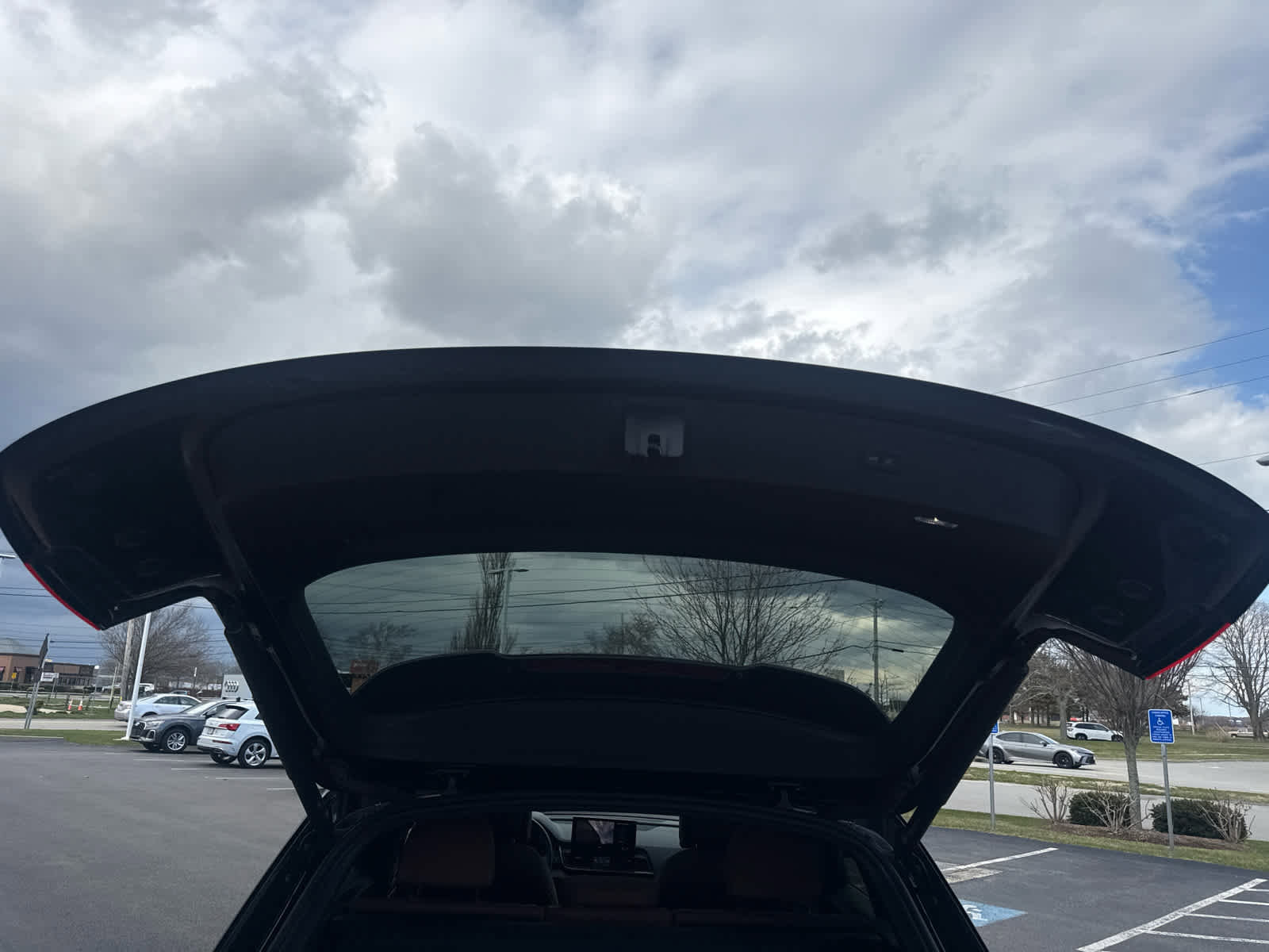 Used 2023 Audi Q5 2.0T Premium w/ Convenience Package image 23