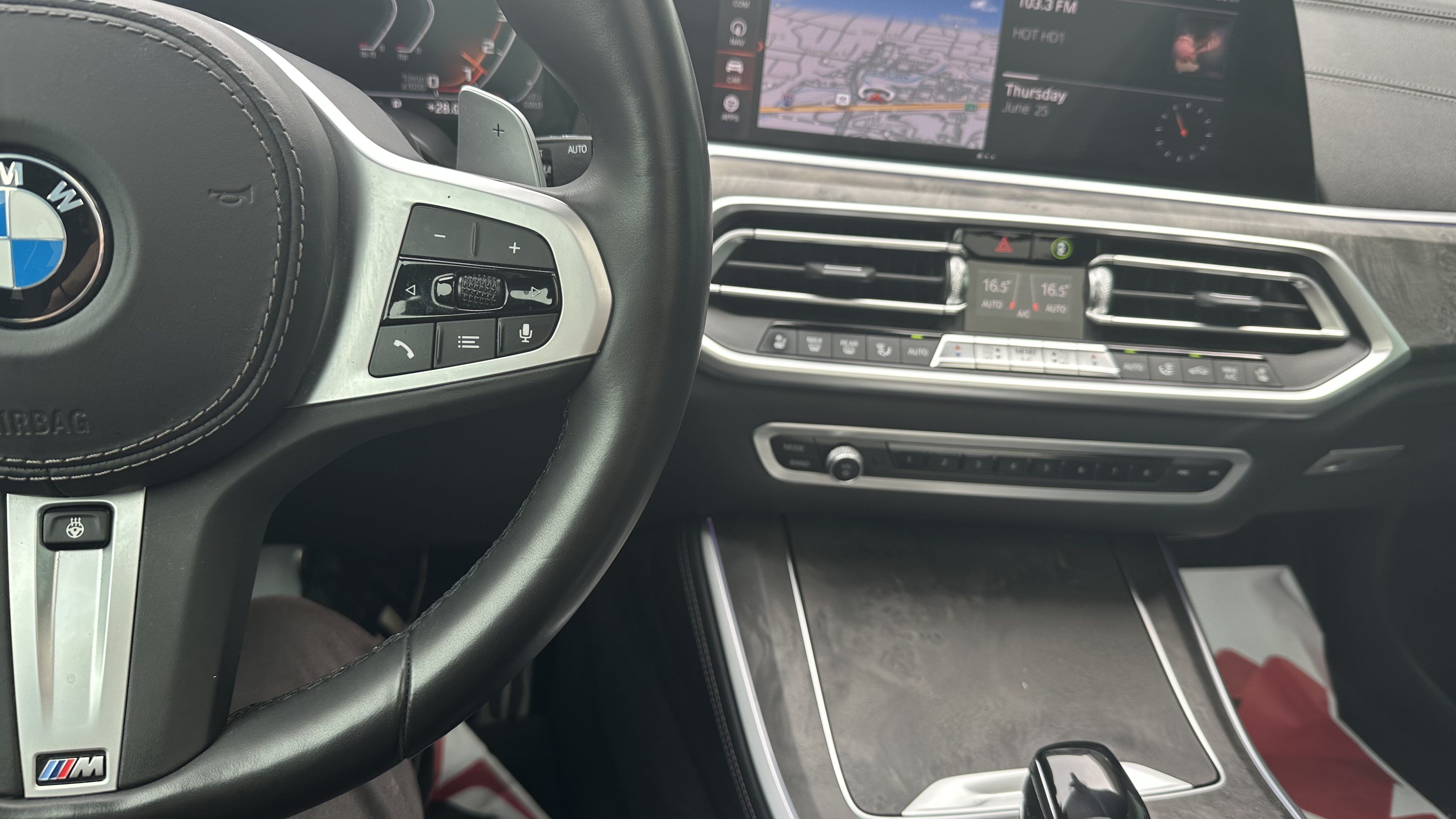 Used 2021 BMW X5 M50i w/ Premium Package AWD/4WD image 23