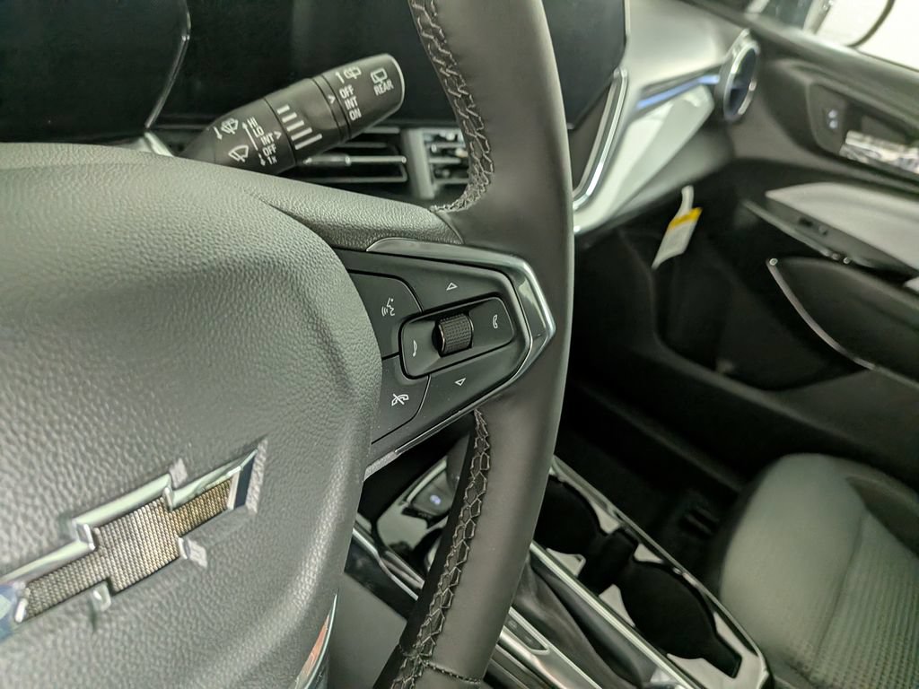New 2026 Chevrolet Trax LT w/ Driver Confidence Package FWD image 19