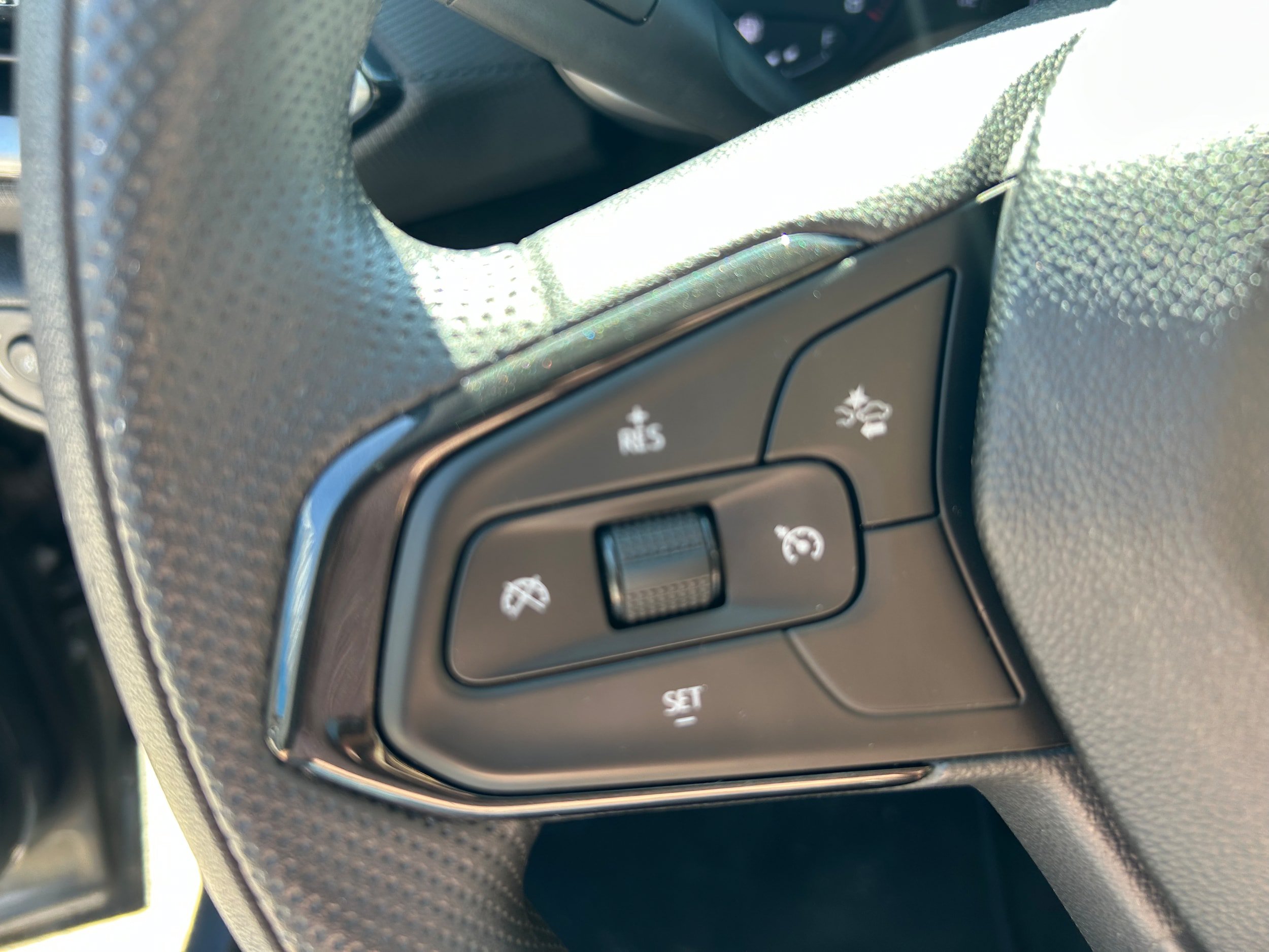 Used 2021 Chevrolet TrailBlazer LS FWD image 13