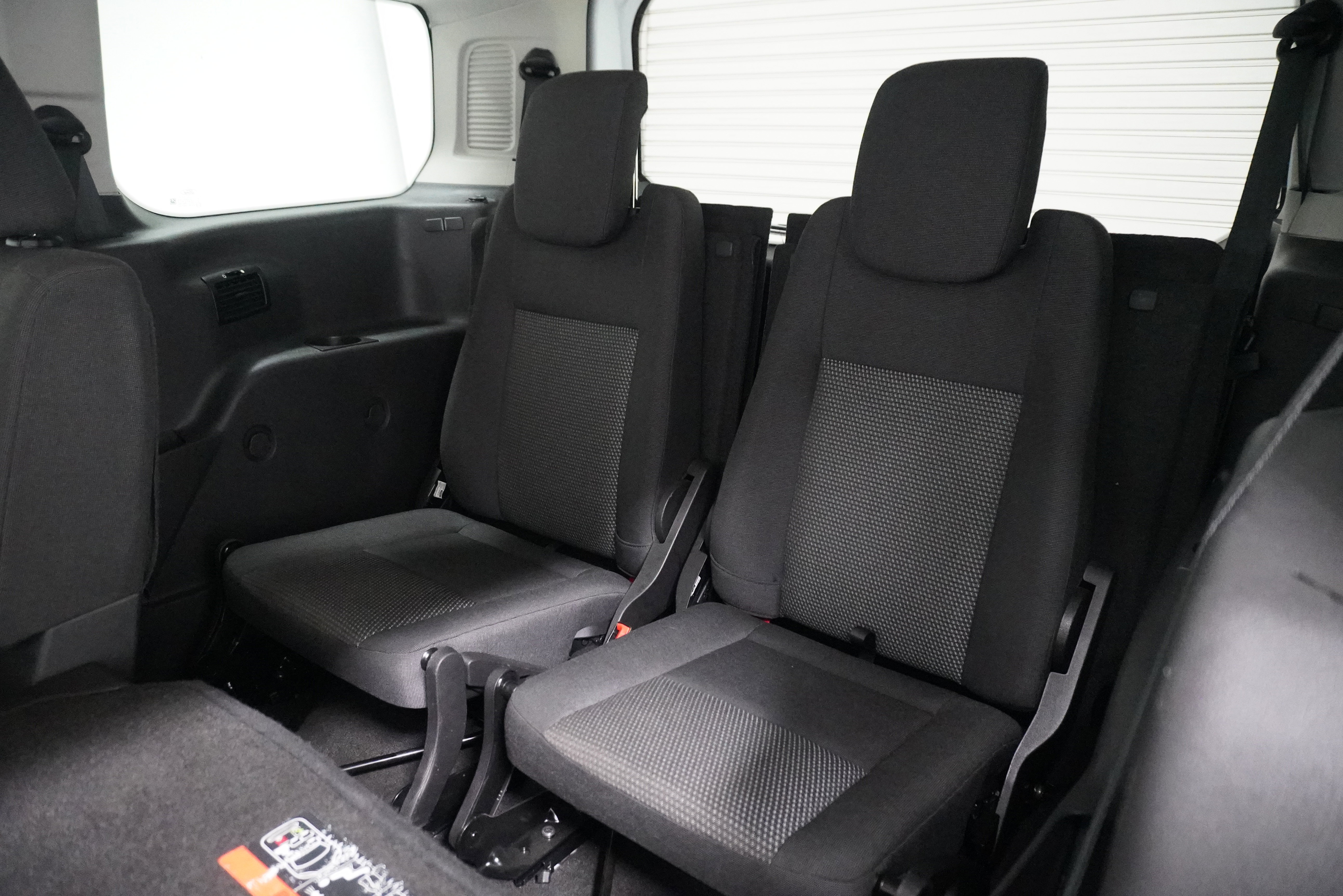 Used 2017 Ford Transit Connect XL image 12